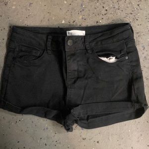 RSQ black jean shorts